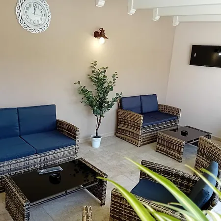 Vacanze Da Pino A E B Holiday home *