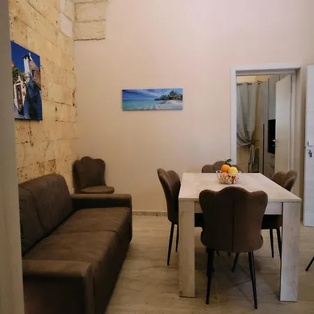 Holiday home Vacanze Da Pino A E B Torchiarolo